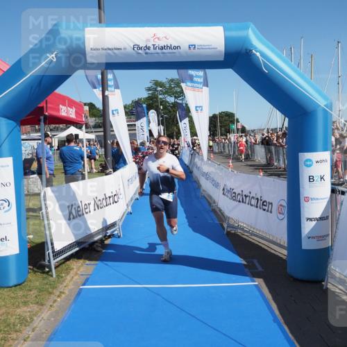 17.08.2025 - KN Förde Triathlon 2025 MichiJ http://msf.ph/oto/8597227 17.08.2025 12:07:35 Laufen 323 meine-sportfotos.de