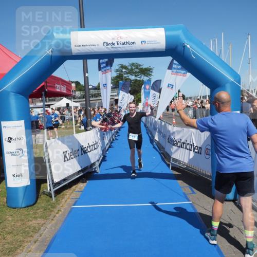 17.08.2025 - KN Förde Triathlon 2025 MichiJ http://msf.ph/oto/8597289 17.08.2025 13:59:22 Laufen 479, 490 meine-sportfotos.de