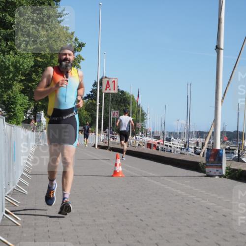 17.08.2025 - KN Förde Triathlon 2025 KatJ http://msf.ph/oto/8597334 17.08.2025 11:45:57 Laufen 303, 310 meine-sportfotos.de