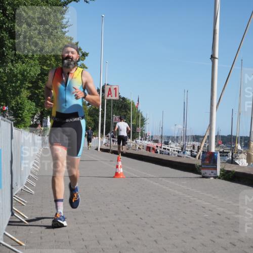 17.08.2025 - KN Förde Triathlon 2025 KatJ http://msf.ph/oto/8597347 17.08.2025 11:45:58 Laufen 303, 310 meine-sportfotos.de