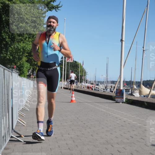 17.08.2025 - KN Förde Triathlon 2025 KatJ http://msf.ph/oto/8597371 17.08.2025 11:45:58 Laufen 303, 310 meine-sportfotos.de
