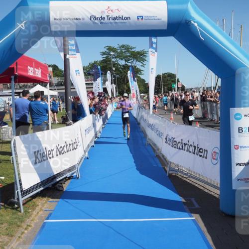 17.08.2025 - KN Förde Triathlon 2025 MichiJ http://msf.ph/oto/8597384 17.08.2025 12:07:44 Laufen 266, 633 meine-sportfotos.de