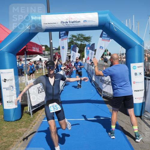 17.08.2025 - KN Förde Triathlon 2025 MichiJ http://msf.ph/oto/8597460 17.08.2025 13:59:31 Laufen 459, 480 meine-sportfotos.de