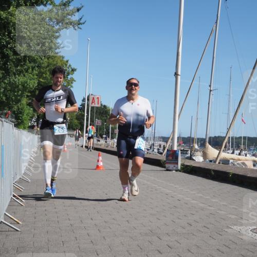 17.08.2025 - KN Förde Triathlon 2025 KatJ http://msf.ph/oto/8597470 17.08.2025 11:46:15 Laufen 269, 323 meine-sportfotos.de