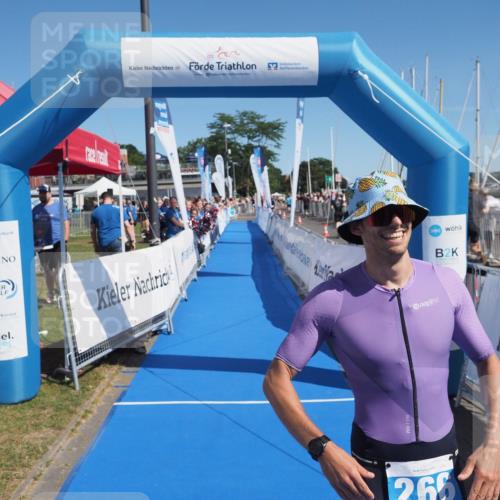 17.08.2025 - KN Förde Triathlon 2025 MichiJ http://msf.ph/oto/8597525 17.08.2025 12:07:49 Laufen 266 meine-sportfotos.de