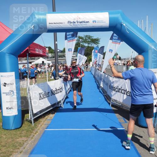 17.08.2025 - KN Förde Triathlon 2025 MichiJ http://msf.ph/oto/8597599 17.08.2025 13:59:37 Laufen 412, 480 meine-sportfotos.de