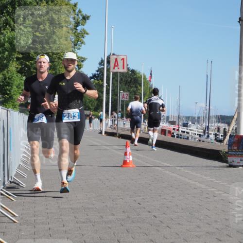 17.08.2025 - KN Förde Triathlon 2025 KatJ http://msf.ph/oto/8597637 17.08.2025 11:46:29 Laufen 265, 268, 283 meine-sportfotos.de