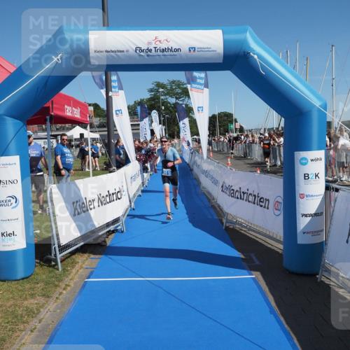 17.08.2025 - KN Förde Triathlon 2025 MichiJ http://msf.ph/oto/8597663 17.08.2025 12:08:07 Laufen 303, 319 meine-sportfotos.de