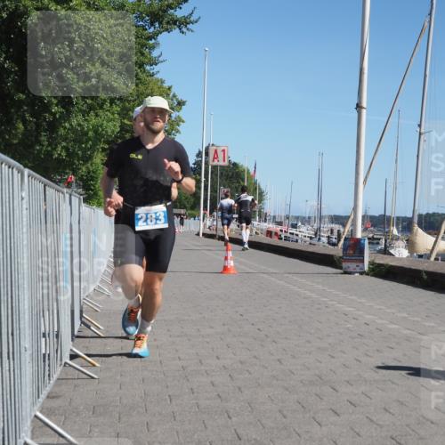 17.08.2025 - KN Förde Triathlon 2025 KatJ http://msf.ph/oto/8597682 17.08.2025 11:46:30 Laufen 265, 283 meine-sportfotos.de