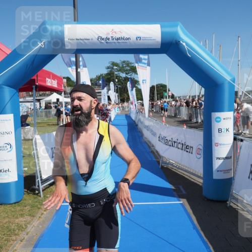 17.08.2025 - KN Förde Triathlon 2025 MichiJ http://msf.ph/oto/8597770 17.08.2025 12:08:13 Laufen 310, 319 meine-sportfotos.de