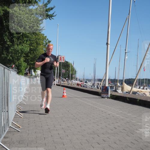 17.08.2025 - KN Förde Triathlon 2025 KatJ http://msf.ph/oto/8597800 17.08.2025 11:46:54 Laufen 270 meine-sportfotos.de