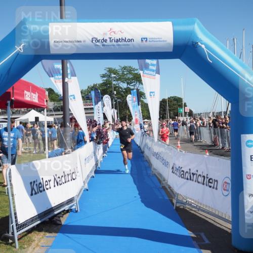 17.08.2025 - KN Förde Triathlon 2025 MichiJ http://msf.ph/oto/8598000 17.08.2025 12:10:31 Laufen 604 meine-sportfotos.de