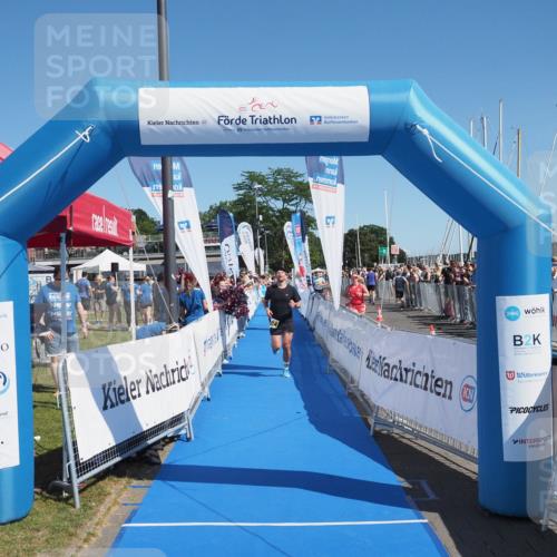 17.08.2025 - KN Förde Triathlon 2025 MichiJ http://msf.ph/oto/8598014 17.08.2025 12:10:31 Laufen 604 meine-sportfotos.de