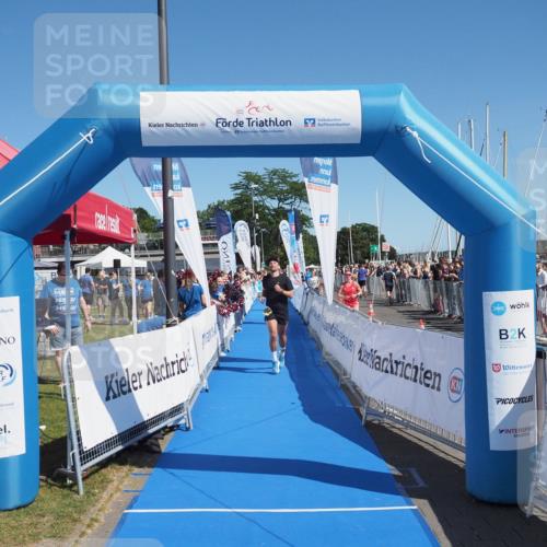 17.08.2025 - KN Förde Triathlon 2025 MichiJ http://msf.ph/oto/8598021 17.08.2025 12:10:31 Laufen 604 meine-sportfotos.de