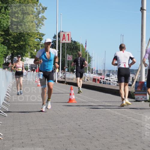 17.08.2025 - KN Förde Triathlon 2025 KatJ http://msf.ph/oto/8598033 17.08.2025 11:47:47 Laufen 275, 615 meine-sportfotos.de