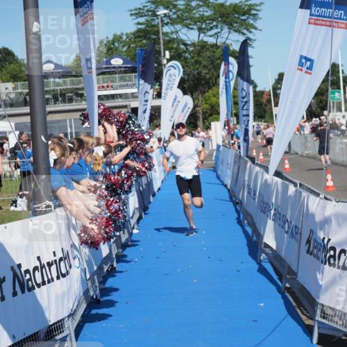 17.08.2025 - KN Förde Triathlon 2025 MichiJ http://msf.ph/oto/8598039 17.08.2025 14:00:16 Laufen 435 meine-sportfotos.de