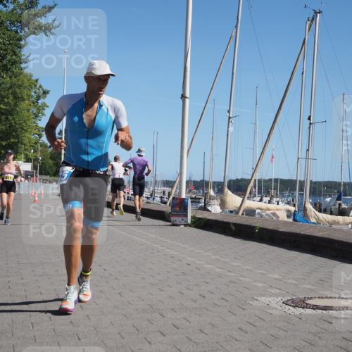 17.08.2025 - KN Förde Triathlon 2025 KatJ http://msf.ph/oto/8598108 17.08.2025 11:47:49 Laufen 275, 615 meine-sportfotos.de