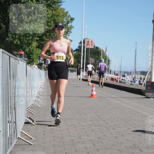 17.08.2025 - KN Förde Triathlon 2025 KatJ http://msf.ph/oto/8598142 17.08.2025 11:47:54 Laufen 615 meine-sportfotos.de