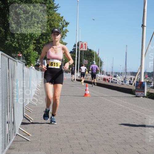 17.08.2025 - KN Förde Triathlon 2025 KatJ http://msf.ph/oto/8598147 17.08.2025 11:47:54 Laufen 615 meine-sportfotos.de