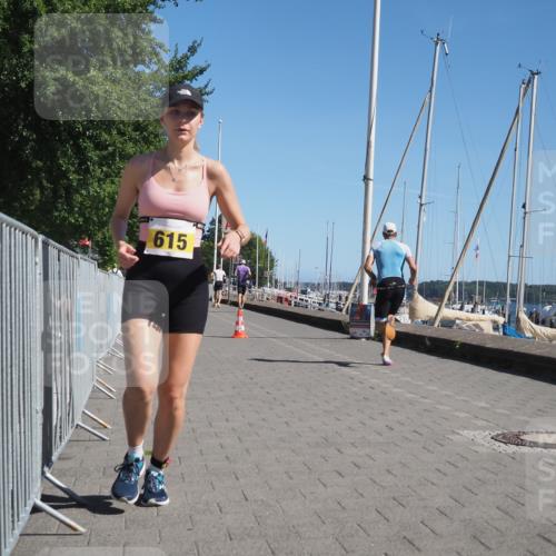 17.08.2025 - KN Förde Triathlon 2025 KatJ http://msf.ph/oto/8598188 17.08.2025 11:47:56 Laufen 615 meine-sportfotos.de