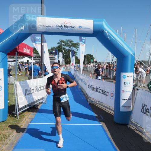 17.08.2025 - KN Förde Triathlon 2025 MichiJ http://msf.ph/oto/8598233 17.08.2025 12:11:34 Laufen 358 meine-sportfotos.de