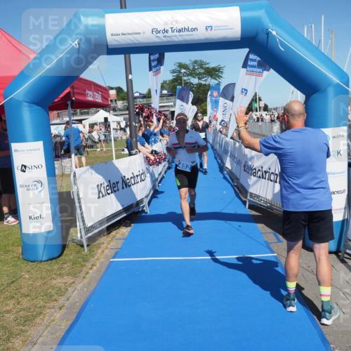 17.08.2025 - KN Förde Triathlon 2025 MichiJ http://msf.ph/oto/8598261 17.08.2025 14:00:31 Laufen 432, 452 meine-sportfotos.de