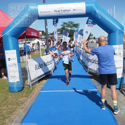 17.08.2025 - KN Förde Triathlon 2025 MichiJ http://msf.ph/oto/8598265 17.08.2025 14:00:31 Laufen 432, 452 meine-sportfotos.de