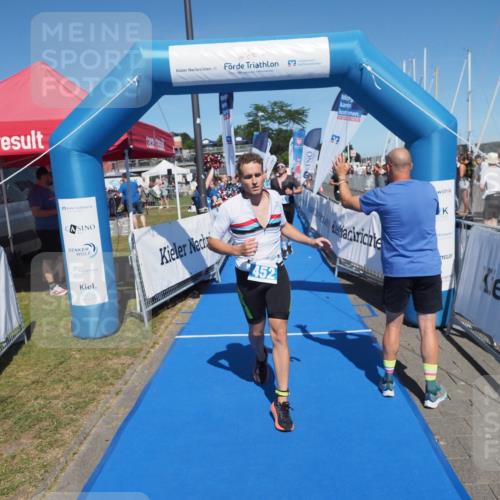 17.08.2025 - KN Förde Triathlon 2025 MichiJ http://msf.ph/oto/8598298 17.08.2025 14:00:32 Laufen 432, 452 meine-sportfotos.de