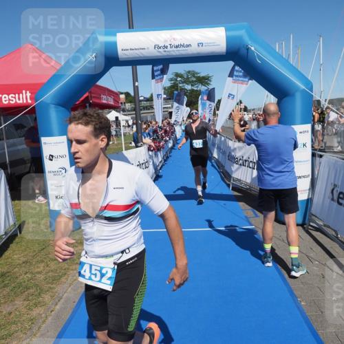 17.08.2025 - KN Förde Triathlon 2025 MichiJ http://msf.ph/oto/8598322 17.08.2025 14:00:33 Laufen 432, 452 meine-sportfotos.de