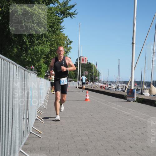 17.08.2025 - KN Förde Triathlon 2025 KatJ http://msf.ph/oto/8598334 17.08.2025 11:48:45 Laufen 282, 620 meine-sportfotos.de