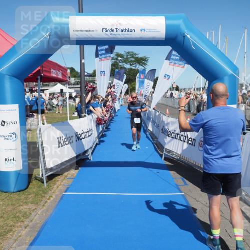 17.08.2025 - KN Förde Triathlon 2025 MichiJ http://msf.ph/oto/8598439 17.08.2025 14:01:04 Laufen 505, 522 meine-sportfotos.de