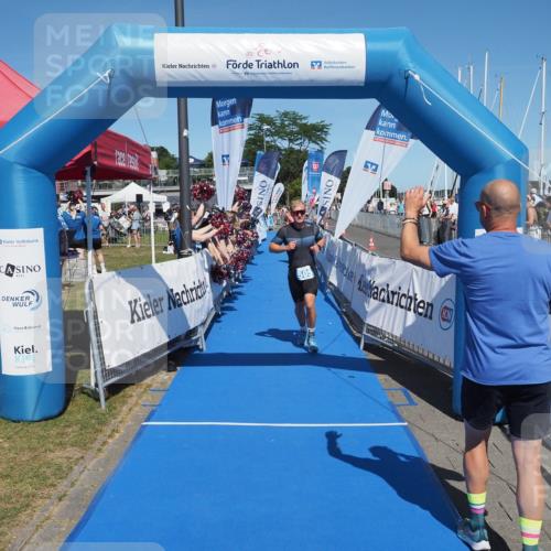 17.08.2025 - KN Förde Triathlon 2025 MichiJ http://msf.ph/oto/8598450 17.08.2025 14:01:04 Laufen 505, 522 meine-sportfotos.de