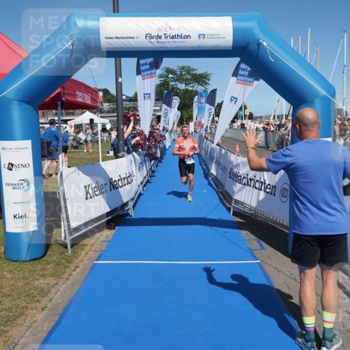 17.08.2025 - KN Förde Triathlon 2025 MichiJ http://msf.ph/oto/8598528 17.08.2025 14:01:07 Laufen 505, 522 meine-sportfotos.de