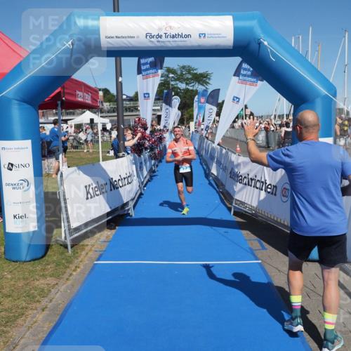 17.08.2025 - KN Förde Triathlon 2025 MichiJ http://msf.ph/oto/8598540 17.08.2025 14:01:07 Laufen 505, 522 meine-sportfotos.de