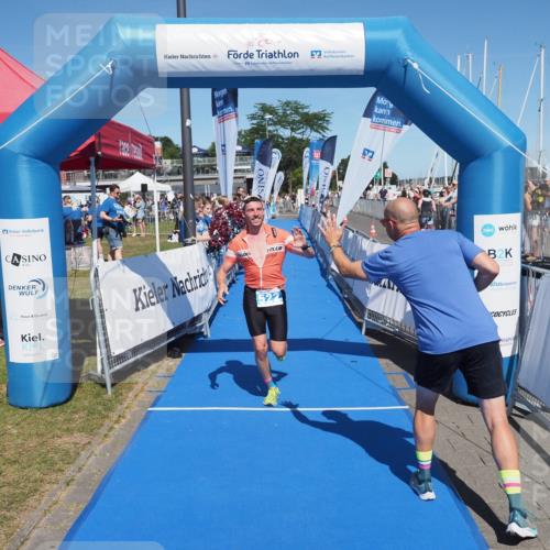 17.08.2025 - KN Förde Triathlon 2025 MichiJ http://msf.ph/oto/8598567 17.08.2025 14:01:08 Laufen 505, 522 meine-sportfotos.de