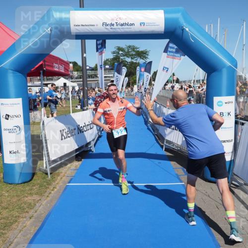 17.08.2025 - KN Förde Triathlon 2025 MichiJ http://msf.ph/oto/8598571 17.08.2025 14:01:08 Laufen 505, 522 meine-sportfotos.de