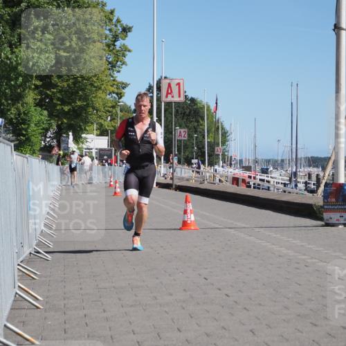 17.08.2025 - KN Förde Triathlon 2025 KatJ http://msf.ph/oto/8598603 17.08.2025 11:49:22 Laufen 389 meine-sportfotos.de