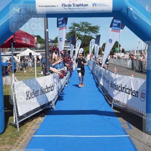 17.08.2025 - KN Förde Triathlon 2025 MichiJ http://msf.ph/oto/8598650 17.08.2025 14:01:19 Laufen 448 meine-sportfotos.de