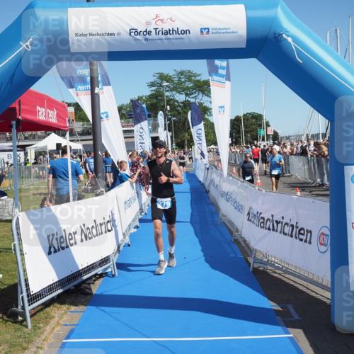 17.08.2025 - KN Förde Triathlon 2025 MichiJ http://msf.ph/oto/8598662 17.08.2025 12:12:30 Laufen 279 meine-sportfotos.de