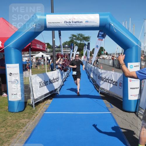 17.08.2025 - KN Förde Triathlon 2025 MichiJ http://msf.ph/oto/8598678 17.08.2025 14:01:20 Laufen 448 meine-sportfotos.de