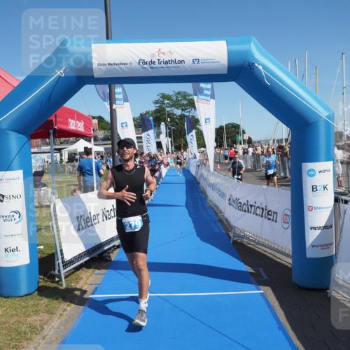 17.08.2025 - KN Förde Triathlon 2025 MichiJ http://msf.ph/oto/8598688 17.08.2025 12:12:31 Laufen 279 meine-sportfotos.de