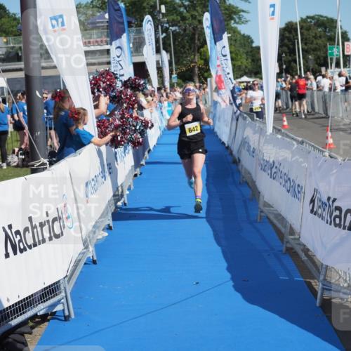 17.08.2025 - KN Förde Triathlon 2025 MichiJ http://msf.ph/oto/8598703 17.08.2025 12:12:35 Laufen 279, 642 meine-sportfotos.de