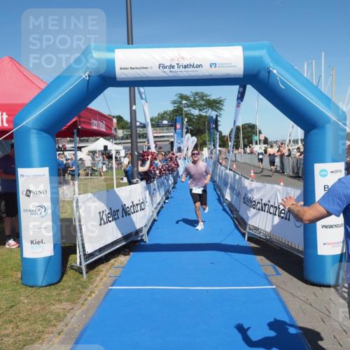 17.08.2025 - KN Förde Triathlon 2025 MichiJ http://msf.ph/oto/8598782 17.08.2025 14:01:57 Laufen 504 meine-sportfotos.de