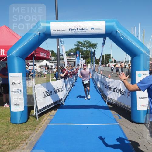 17.08.2025 - KN Förde Triathlon 2025 MichiJ http://msf.ph/oto/8598785 17.08.2025 14:01:58 Laufen 504 meine-sportfotos.de