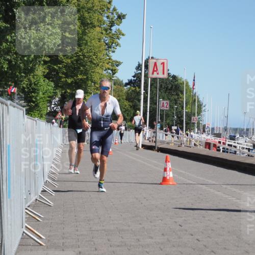 17.08.2025 - KN Förde Triathlon 2025 KatJ http://msf.ph/oto/8598794 17.08.2025 11:49:59 Laufen 274, 294 meine-sportfotos.de