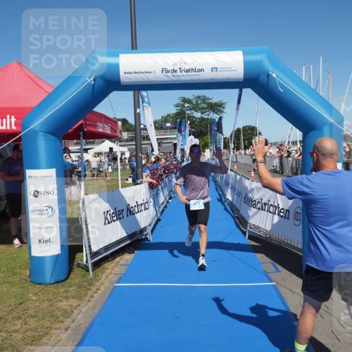 17.08.2025 - KN Förde Triathlon 2025 MichiJ http://msf.ph/oto/8598806 17.08.2025 14:01:58 Laufen 504 meine-sportfotos.de