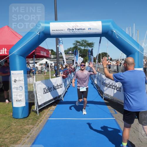 17.08.2025 - KN Förde Triathlon 2025 MichiJ http://msf.ph/oto/8598808 17.08.2025 14:01:59 Laufen 504 meine-sportfotos.de