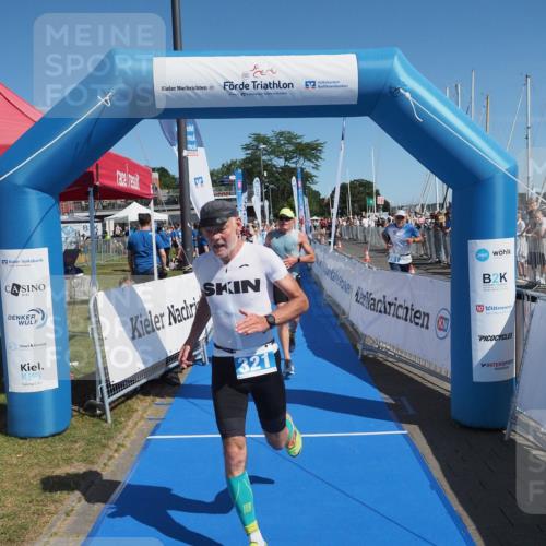 17.08.2025 - KN Förde Triathlon 2025 MichiJ http://msf.ph/oto/8598815 17.08.2025 12:12:43 Laufen 321, 340 meine-sportfotos.de