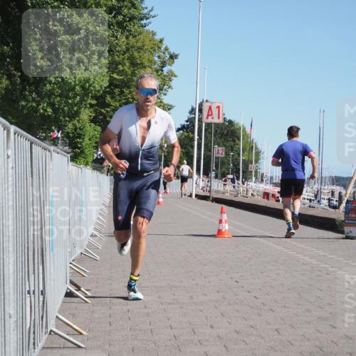17.08.2025 - KN Förde Triathlon 2025 KatJ http://msf.ph/oto/8598835 17.08.2025 11:50:01 Laufen 274, 294 meine-sportfotos.de