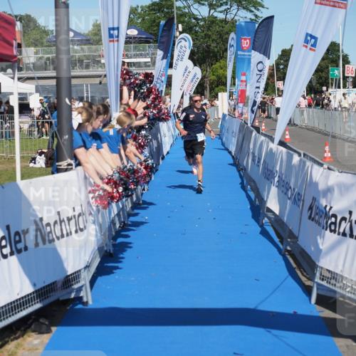 17.08.2025 - KN Förde Triathlon 2025 MichiJ http://msf.ph/oto/8598852 17.08.2025 14:02:16 Laufen 508, 525 meine-sportfotos.de
